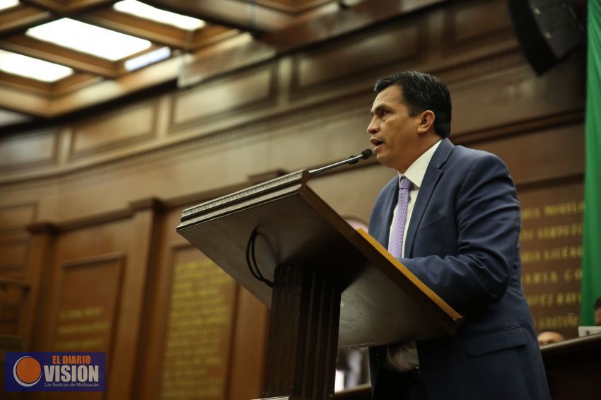Exhorta GPPAN a AMLO retirar invitación a Nicolás Maduro
