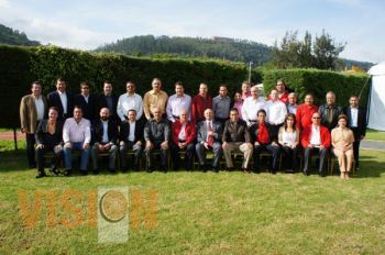 Fausto Vallejo recibe Apoyo Comités Distritales PRI 
