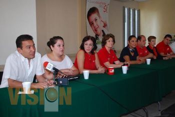 Festejará  Ayuntamiento a las Madres con Feria de la Salud y Baile en la Plaza Valladolid 