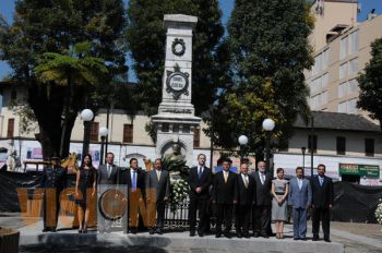 Encabeza Leonel Godoy Rangel el 146 aniversario luctuoso de los Mártires de Uruapan