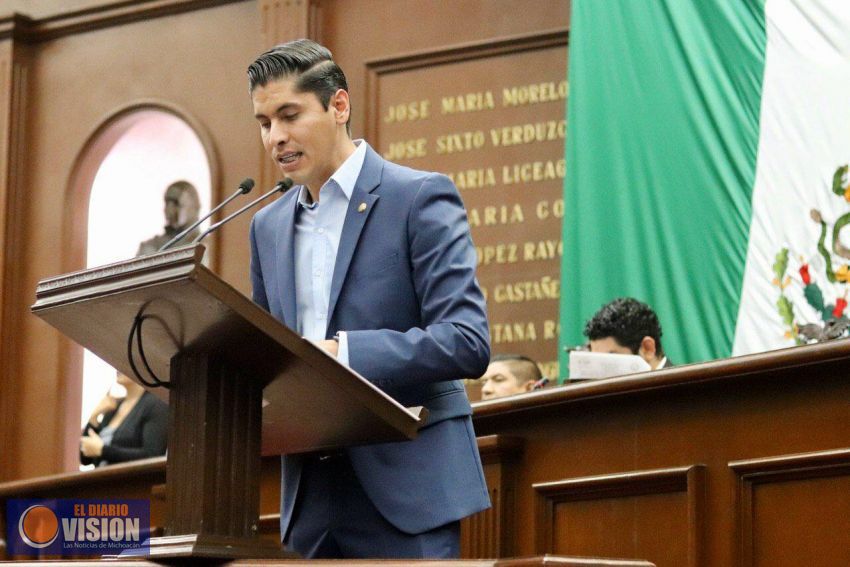 Necesaria eliminación de deficiencias en procesos de juicio político: Javier Paredes 