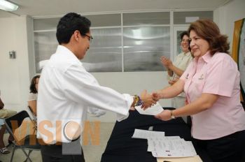 Personal de SEMUJER recibe certificación en impartición de cursos presenciales para la sensibilizac