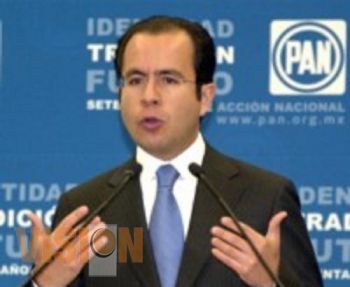 César Nava condena asesinato de candidato del PAN en Tamaulipas 