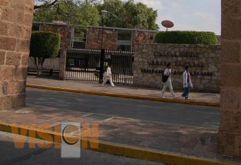 La Escuela Normal Urbana Federal, la mejor propuesta recibir la Presea Generalisimo Morelos.