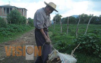 Artesanos michoacanos raíz de nuestra cultura indígena