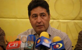 Sí salí fuera del país, por cosas personales: Víctor Báez   