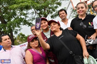 Celeste Ascencio, encabeza asamblea en defensa de la Transformación