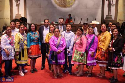 Reconocer a las comunidades mazahuas del Oriente, acto de orgullo para Michoacán: Octavio Ocampo