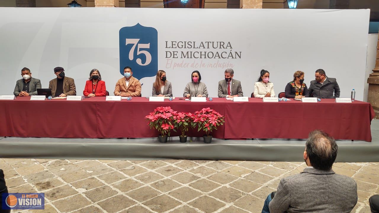 Presentan nueva imágen institucional de la 75 legislatura de Michoacán