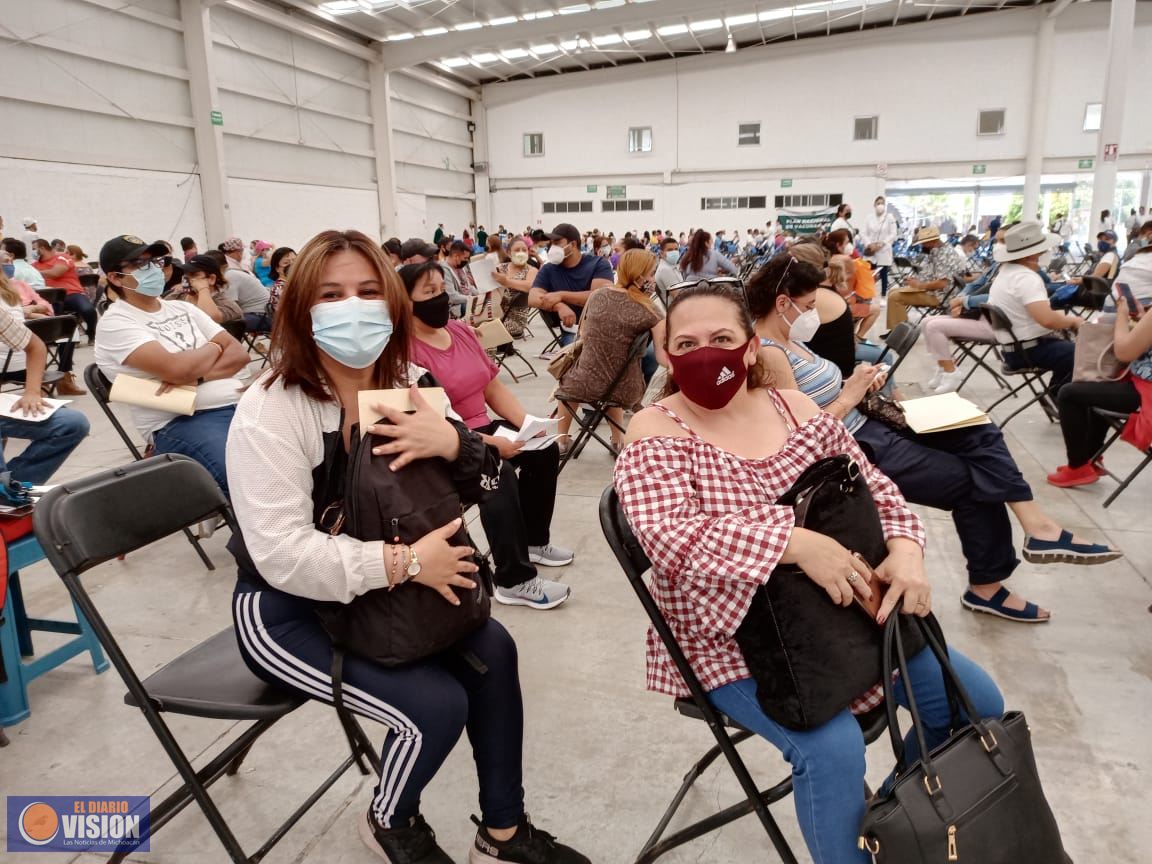 Autoridades educativas deben mandar registro de sus trabajadores para ser vacunados 