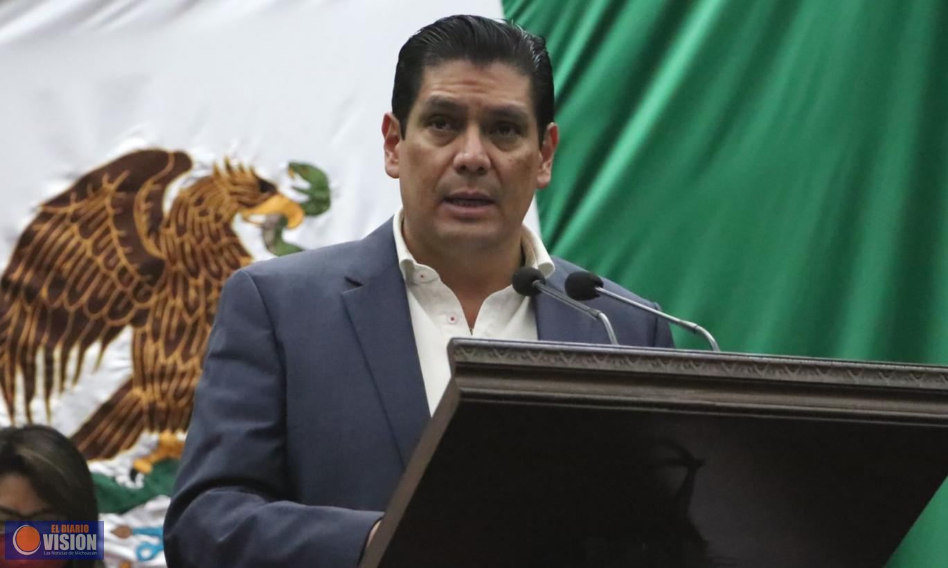 Propone Ernesto Núñez incluir evaluaciones de impacto económico en iniciativas legislativas