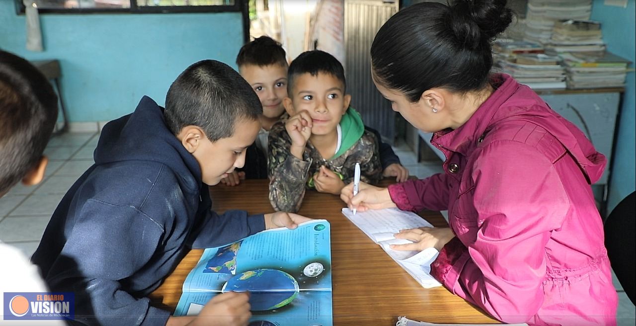 Uruapan y Nuevo Parangaricutiro regresan a clases presenciales