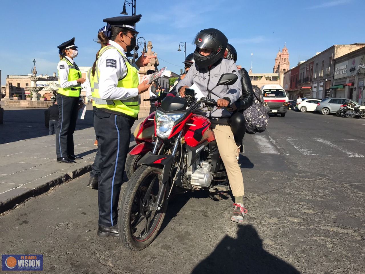 SSP exhorta a motociclistas respetar medidas de seguridad vial, en Morelia