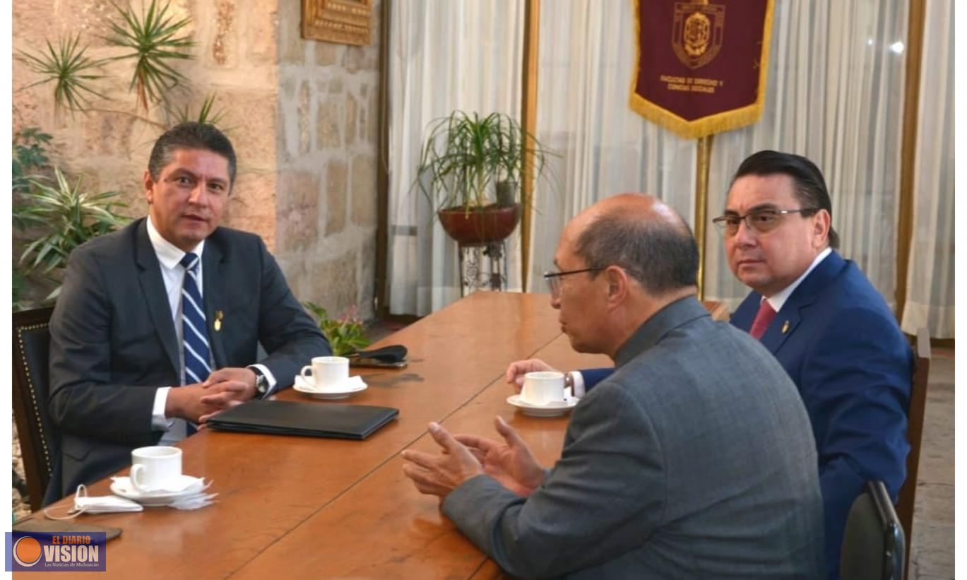 Recibe Rector a Consejo de la Judicatura Federal 