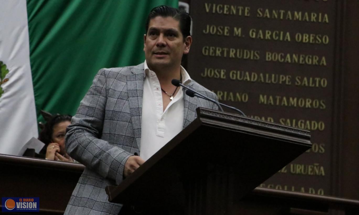 Propone Ernesto Núñez expedición de certificados de gravamen o libertad de gravamen por un solo pago