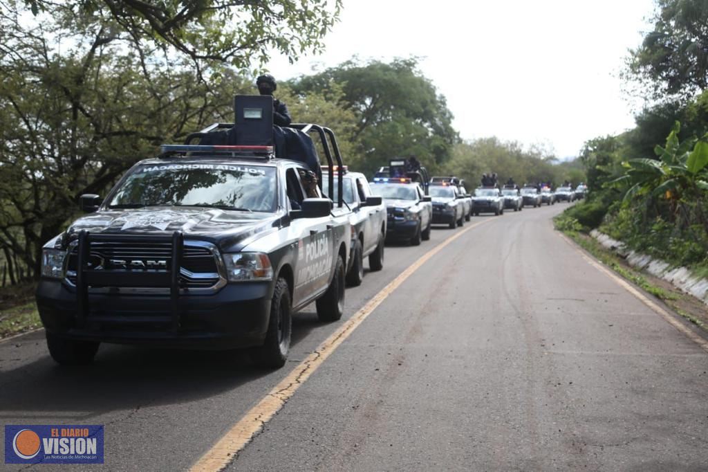 Con operativo, se mantiene libre tránsito en la carretera Ario de Rosales-La Huacana