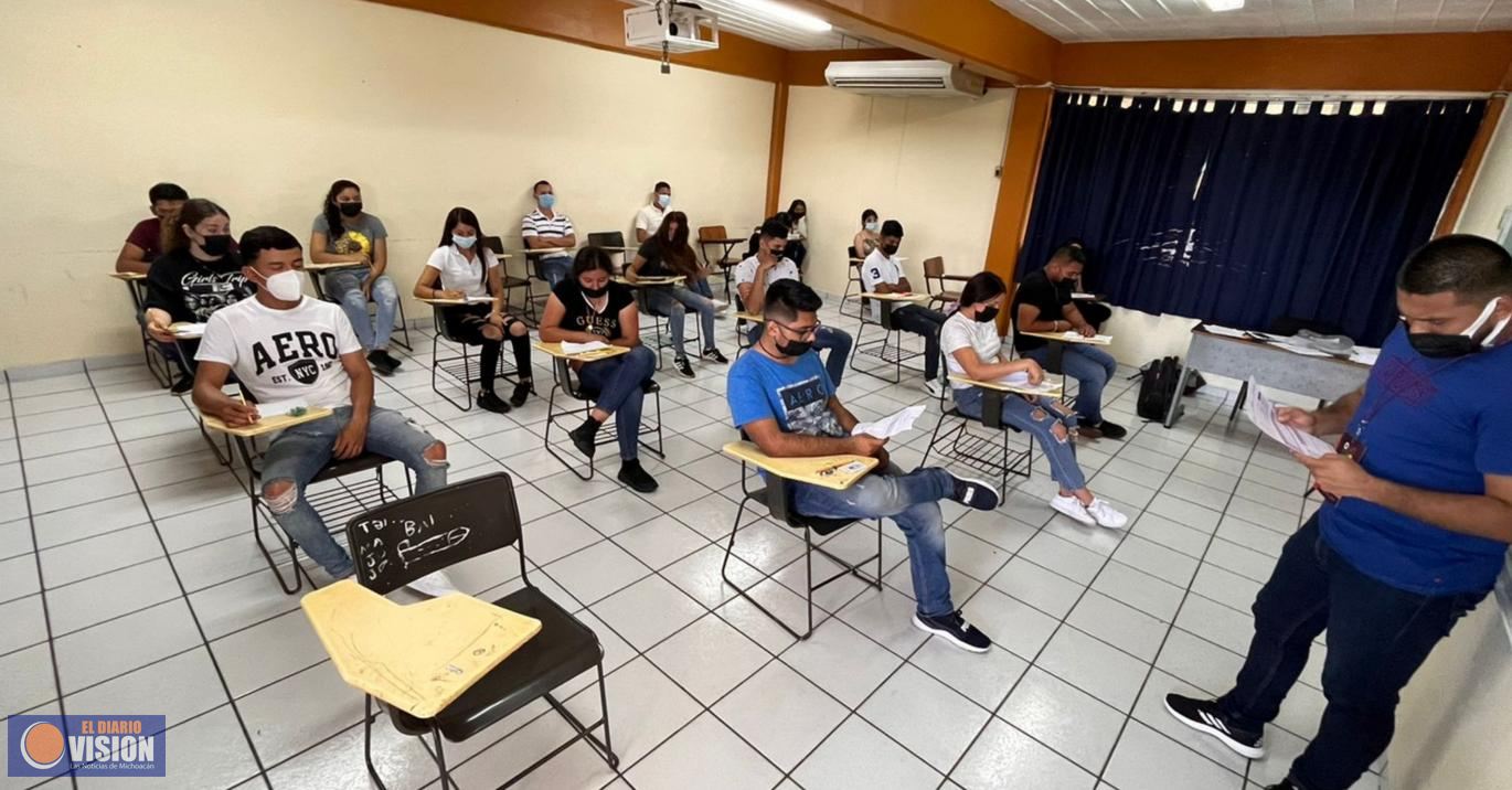 Arranca sin incidentes examen Ceneval de ingreso a las normales