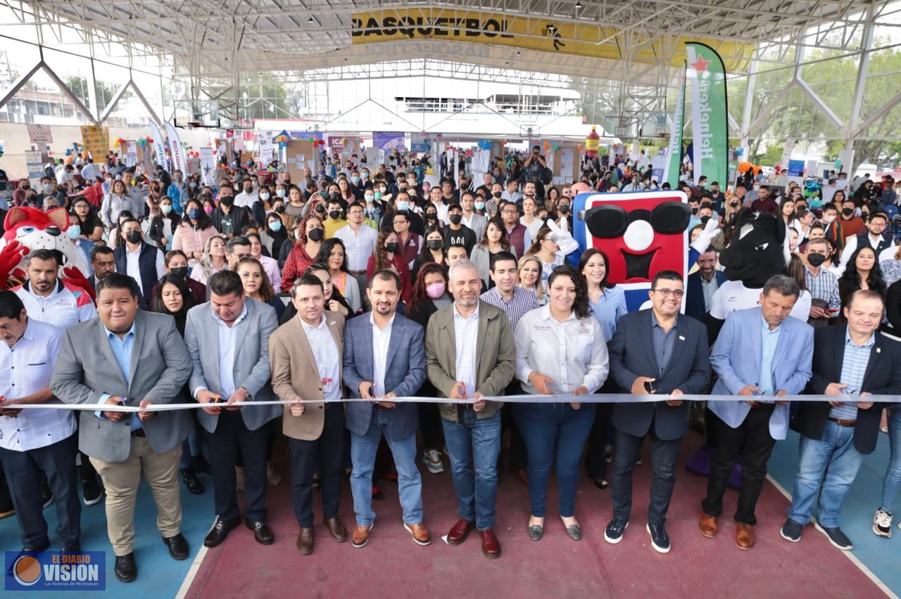 Inaugura Bedolla Feria Nacional del Empleo para jóvenes michoacanos