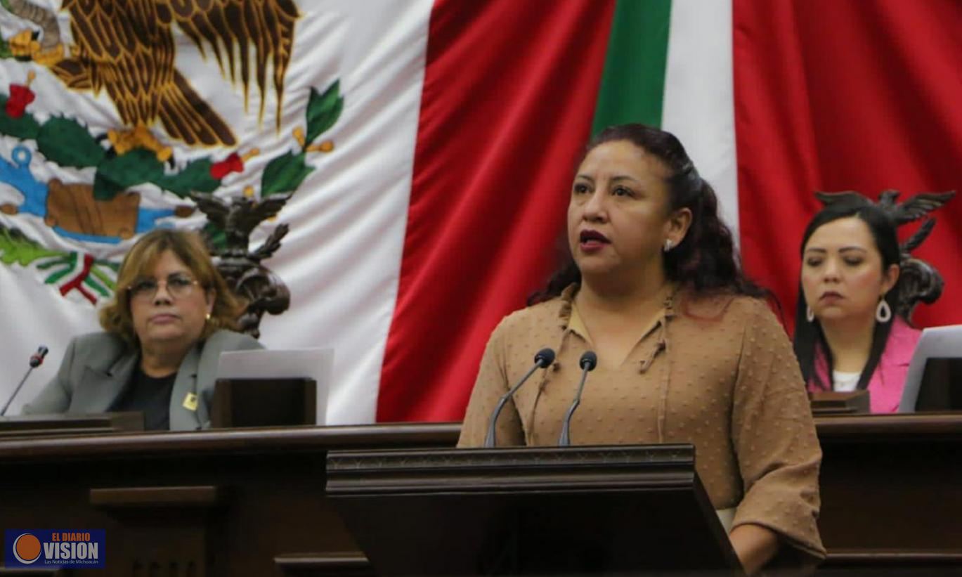 Seyra Alemán presenta iniciativa en favor del uso correcto de los recursos públicos