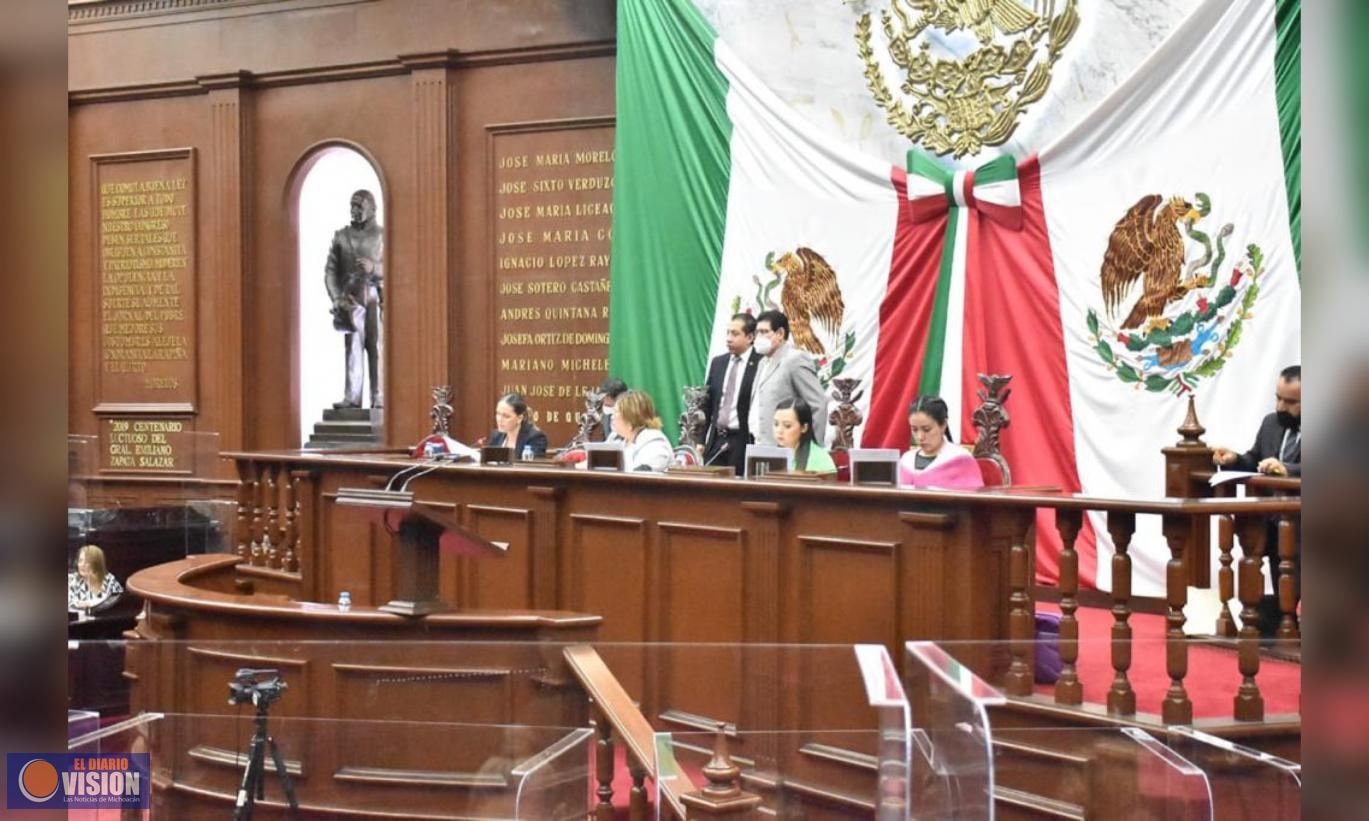 A la UMSNH, Presea “Constitución de 1814”, determina la 75 Legislatura