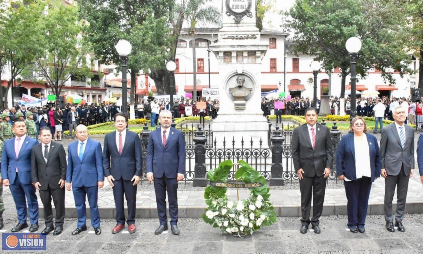 Defender la Nación con las mismas agallas que lo hicieron los Mártires de Uruapan: Julieta García