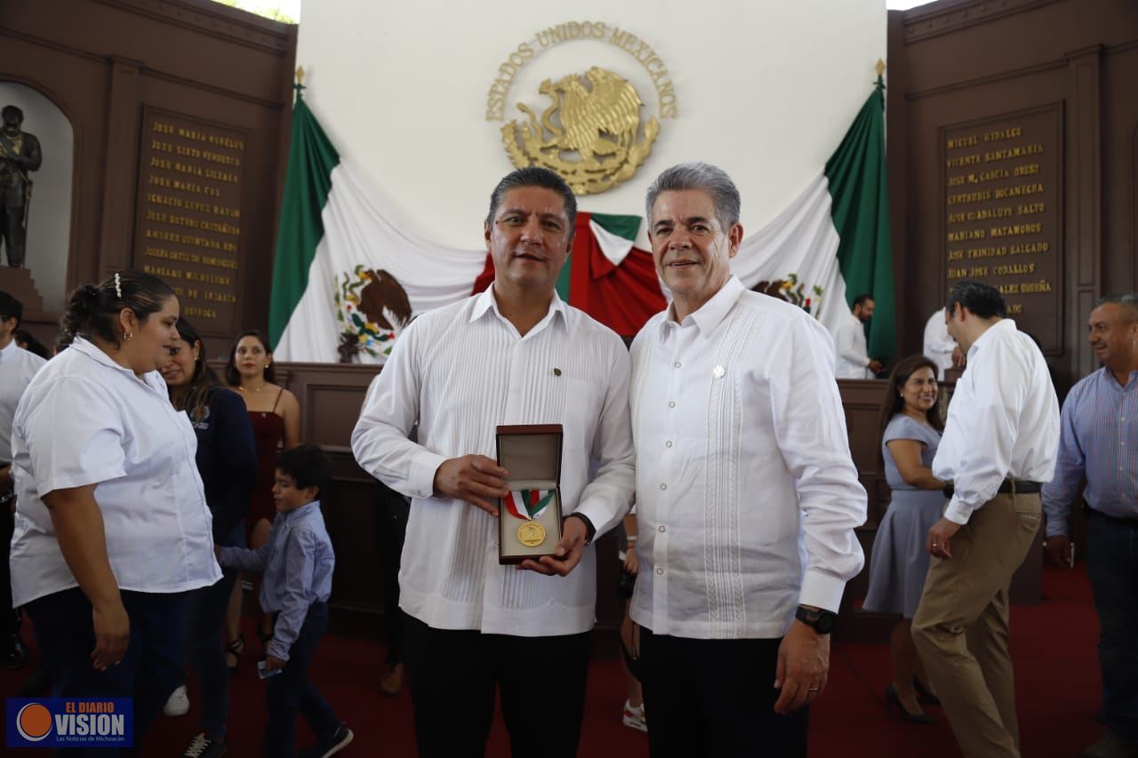 La aportación científica y formación de profesionistas de la UMSNH es de reconocerse: Hernández Peña