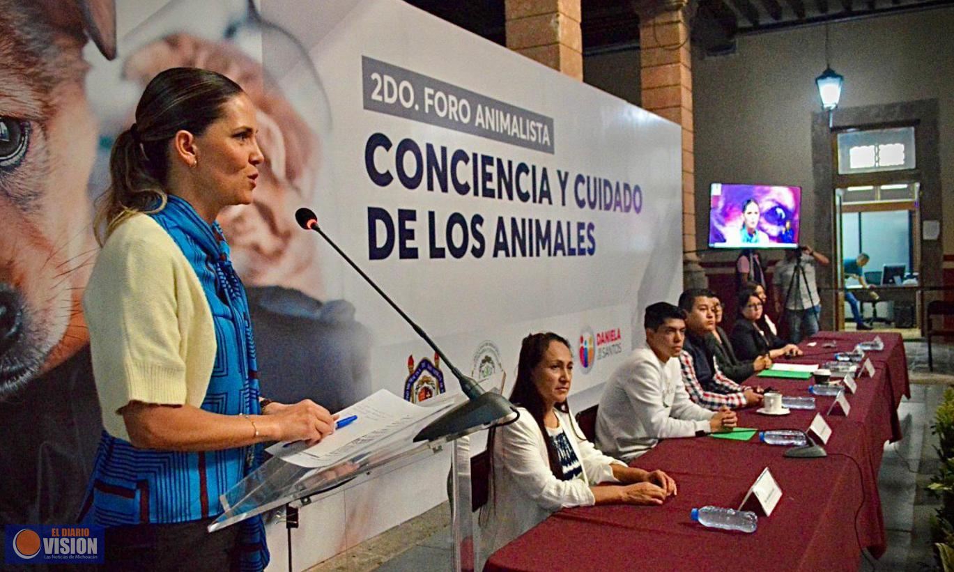 Trabaja 75 Legislatura en incremento a penas por maltrato animal: Daniela de los Santos