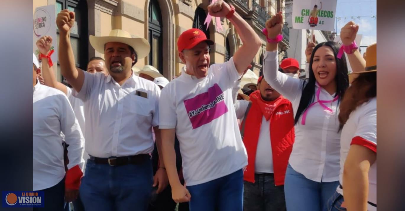 La marcha fue un mensaje de unidad y lucha para defender la democracia en México: Hernández Peña