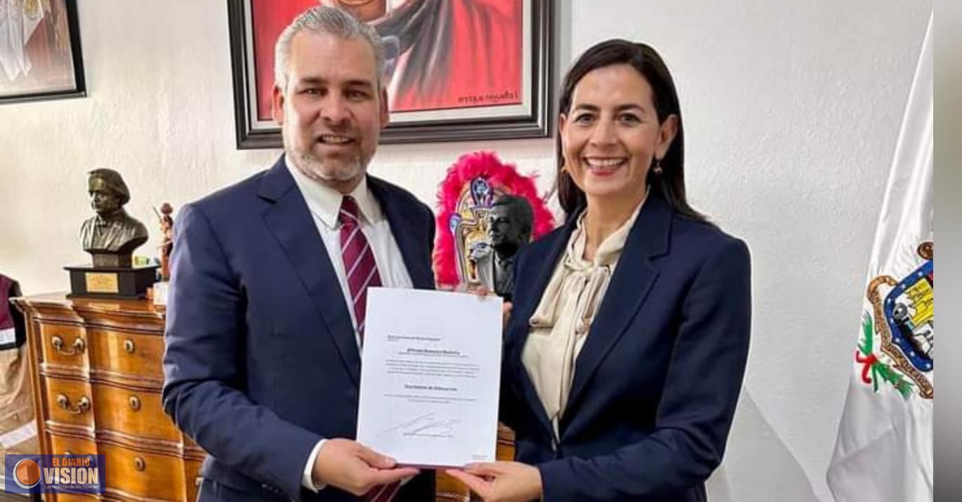 Gabriela Molina Aguilar es nombrada Secretaria de Educación