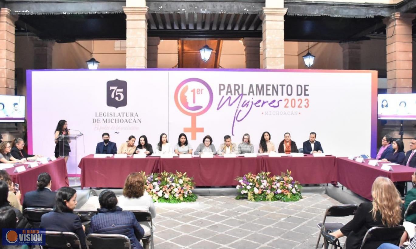 Instalan jurado del “1er Parlamento de Mujeres Michoacán 2023