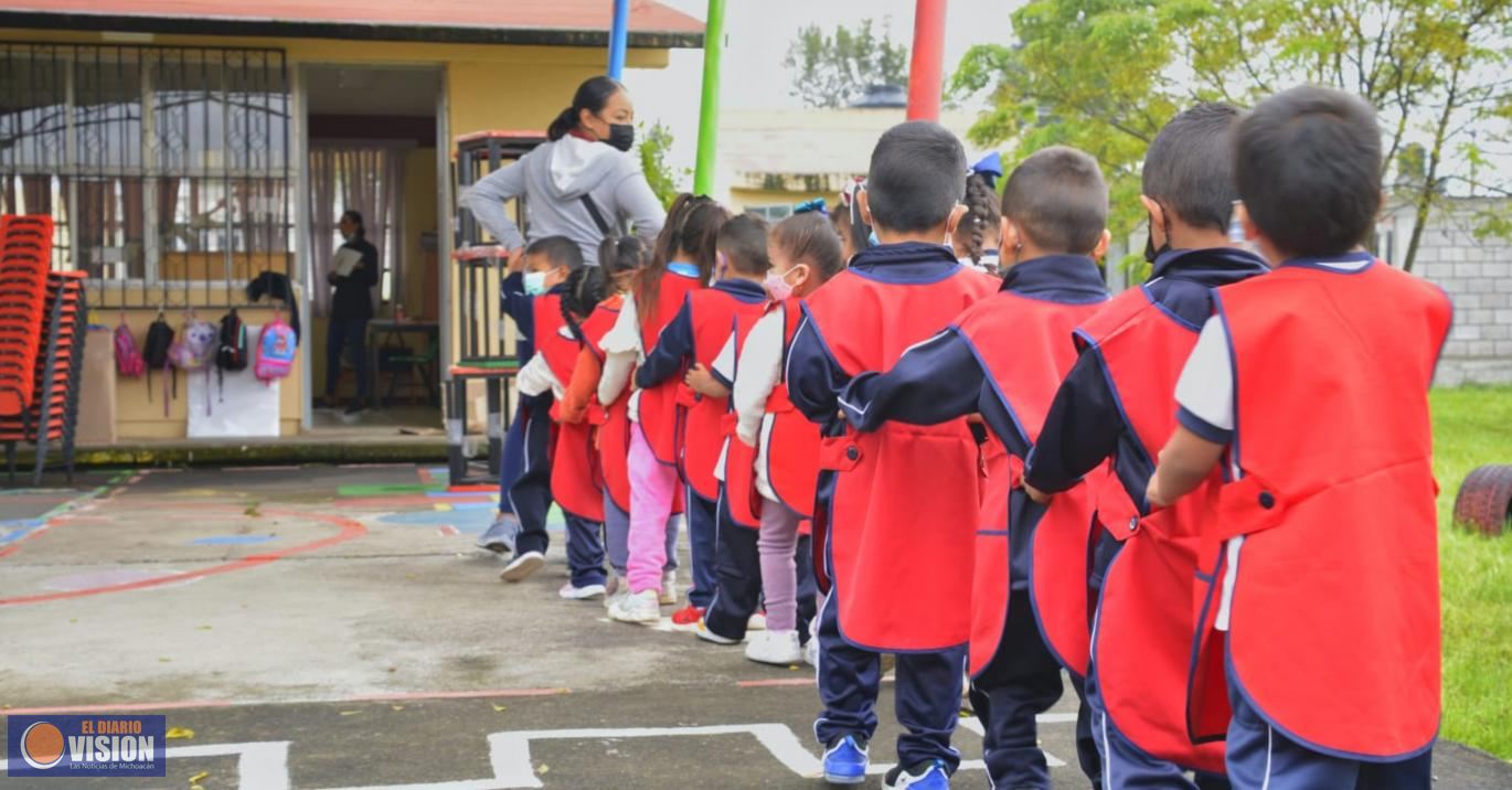 Este lunes regresan a las aulas más de 1 millón 200 mil alumnos: SEE