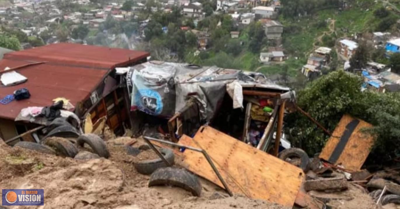 Dos menores de edad originarios de Michoacán, mueren en un derrumbe en Tijuana, Baja California