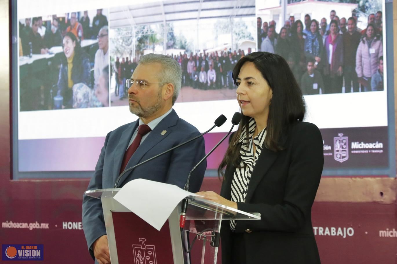 Más de 50 mil docentes y actores educativos fortalecen la NEM en Michoacán