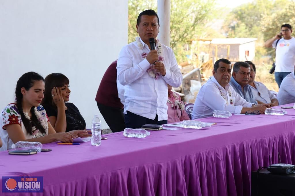 Entrega Gobierno de Michoacán aparatos funcionales con el programa Salud en Tu Familia