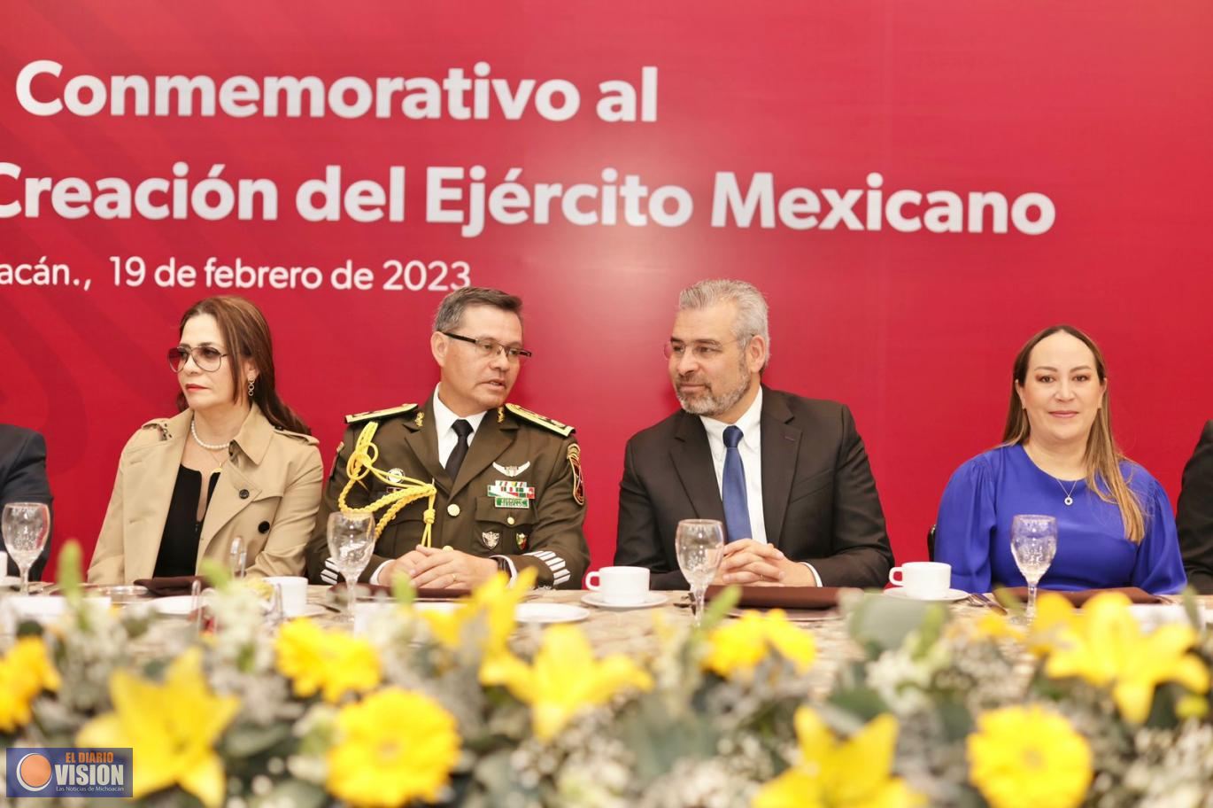 Reconoce Bedolla compromiso de Fuerzas Armadas con federación y estado