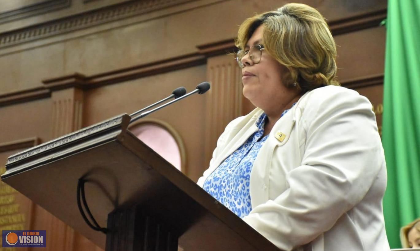 Celebra Julieta García avance para iniciar construcción de 3 nuevos hospitales del IMSS 