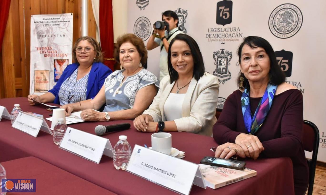 Mujeres escritoras llenan de arte y talento al Congreso del Estado