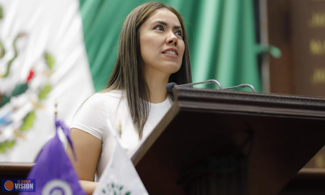 Presenta Fanny Arreola iniciativa en pro de las mujeres y su independencia económica