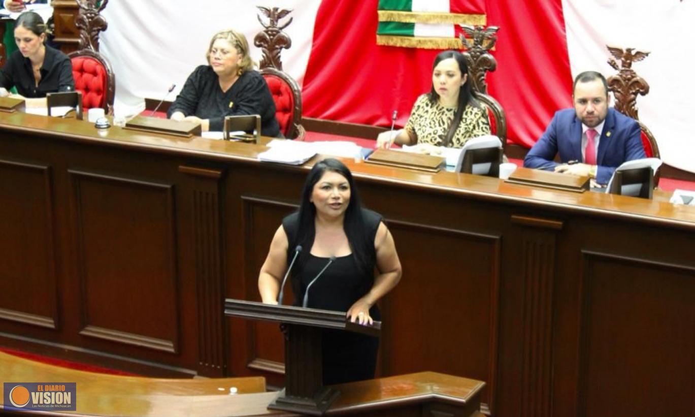 Presenta Brenda Fraga, iniciativa para castigar los ataques a la dignidad póstuma