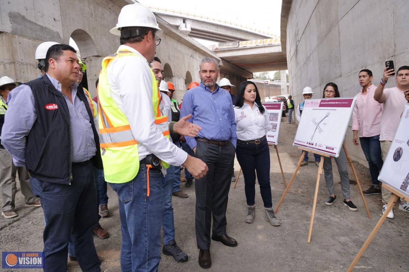 Supervisa Gobernador avances en distribuidor vial de la salida a Salamanca