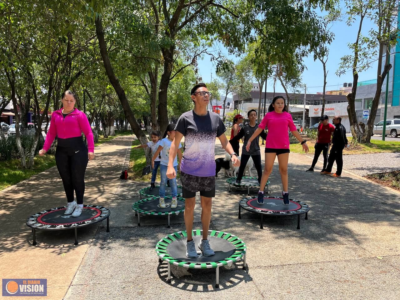 Alegría de las y los morelianas hace brillar el nuevo parque lineal del bulevar García de León