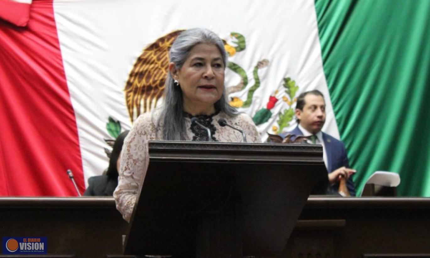 Propone Mayela Salas prohibir tatuajes en menores e instalación de estudios ambulantes