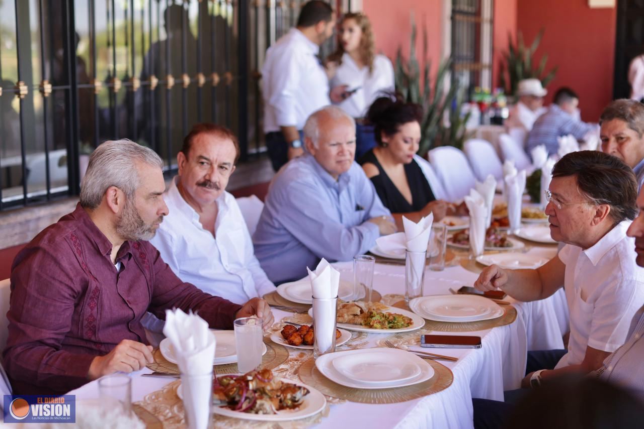 Bedolla y empresarios de La Piedad refrendan coordinación por el desarrollo