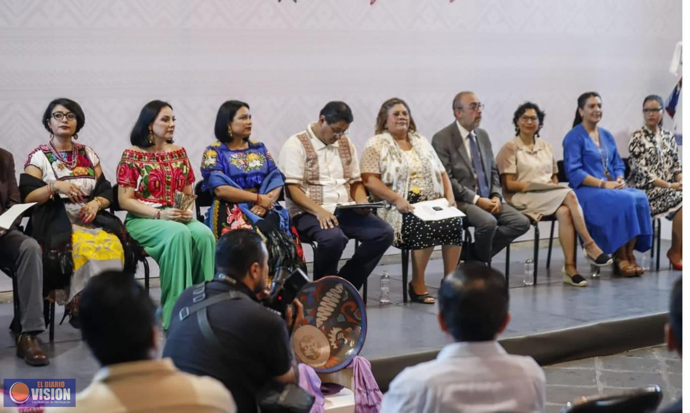 Con reconocimiento a mujeres, inauguran IEM y Congreso Tercer Encuentro de Mujeres Indígenas