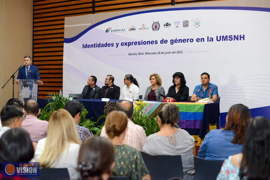 Inauguran el foro “Identidades y expresiones de género