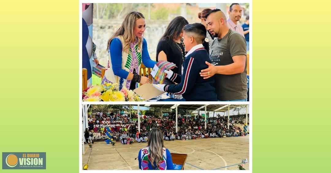 Un Orgullo Primaria Vasco de Quiroga donde muchos de nuestros Padres Estudiaron: Samanta Flores 