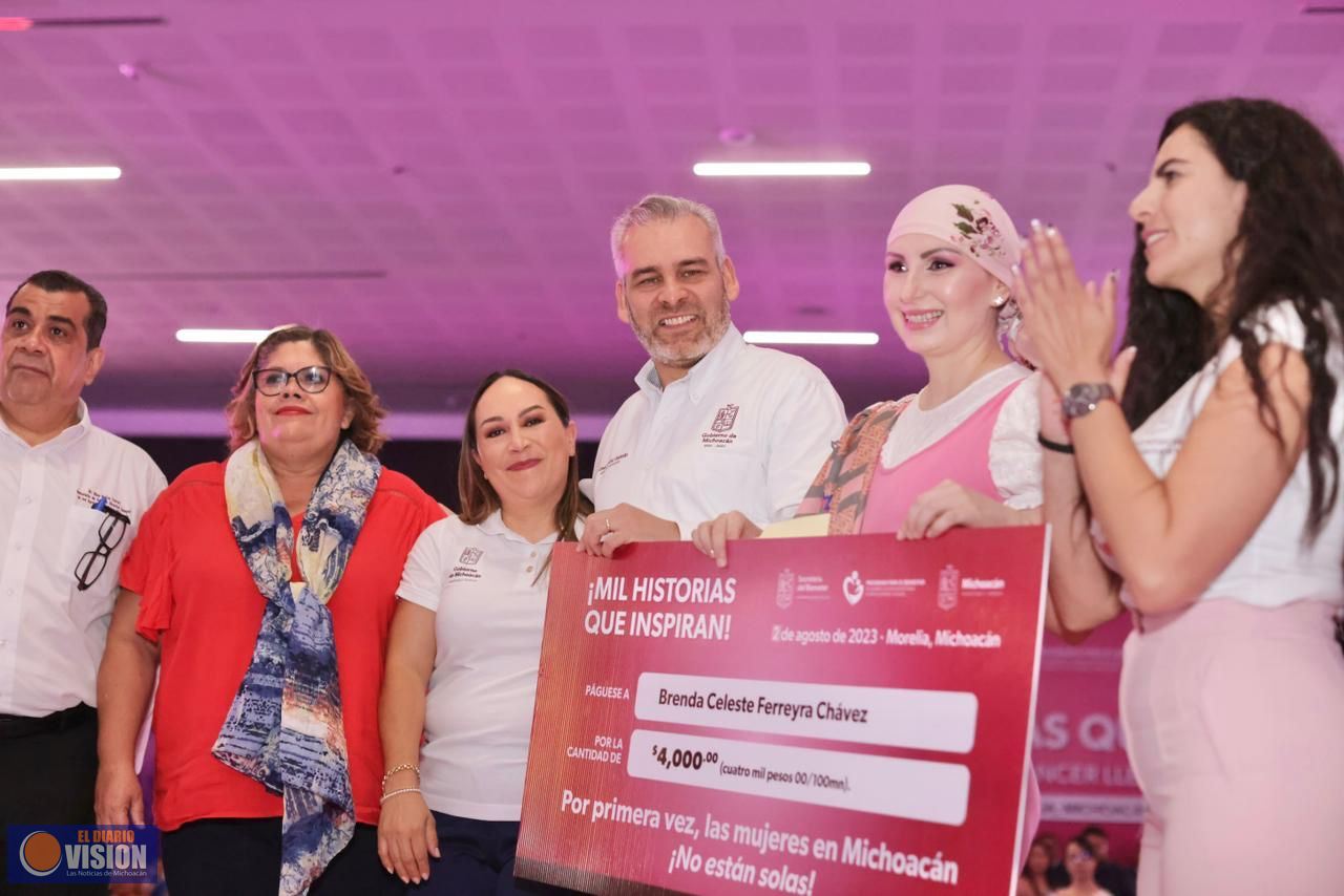 Bedolla respalda a mil mujeres con cáncer; beneficiarias reciben 4 mil pesos mensuales