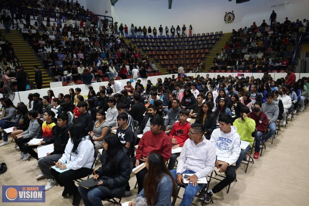 Concluye examen de nuevo ingreso a la UMSNH, mil 841 aspirantes aplicaron la evaluación