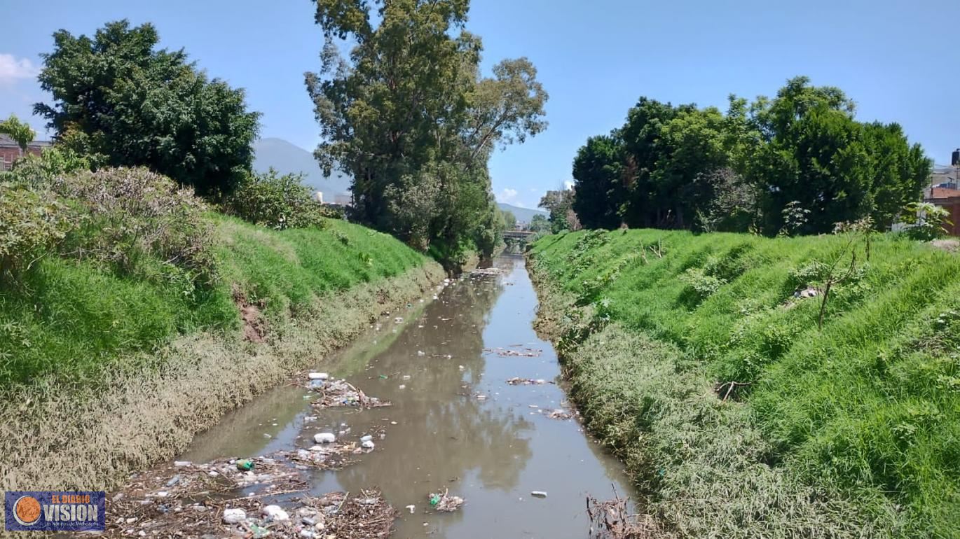 OOAPAS reitera llamado a no tirar basura en calles para evitar inundaciones