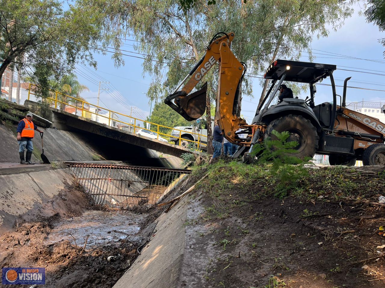 Gobierno Municipal mantiene acciones de limpieza en calles y avenidas